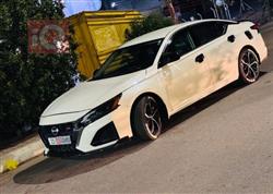 نيسان ألتيما